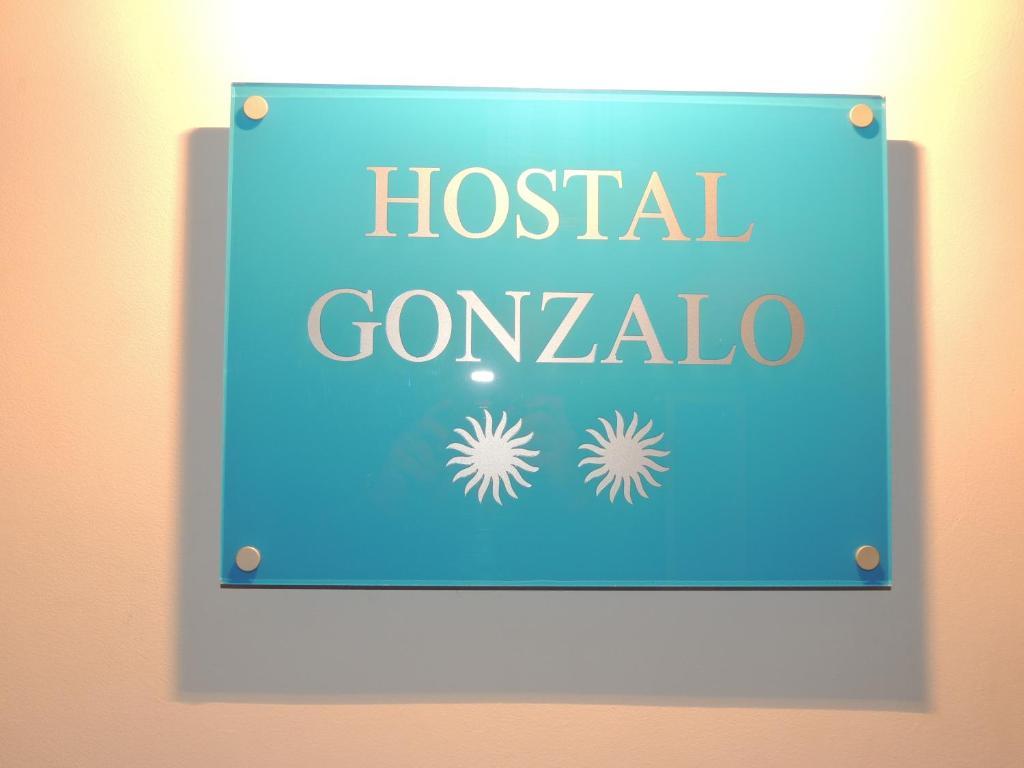 Hostal Gonzalo Madrid Exterior foto